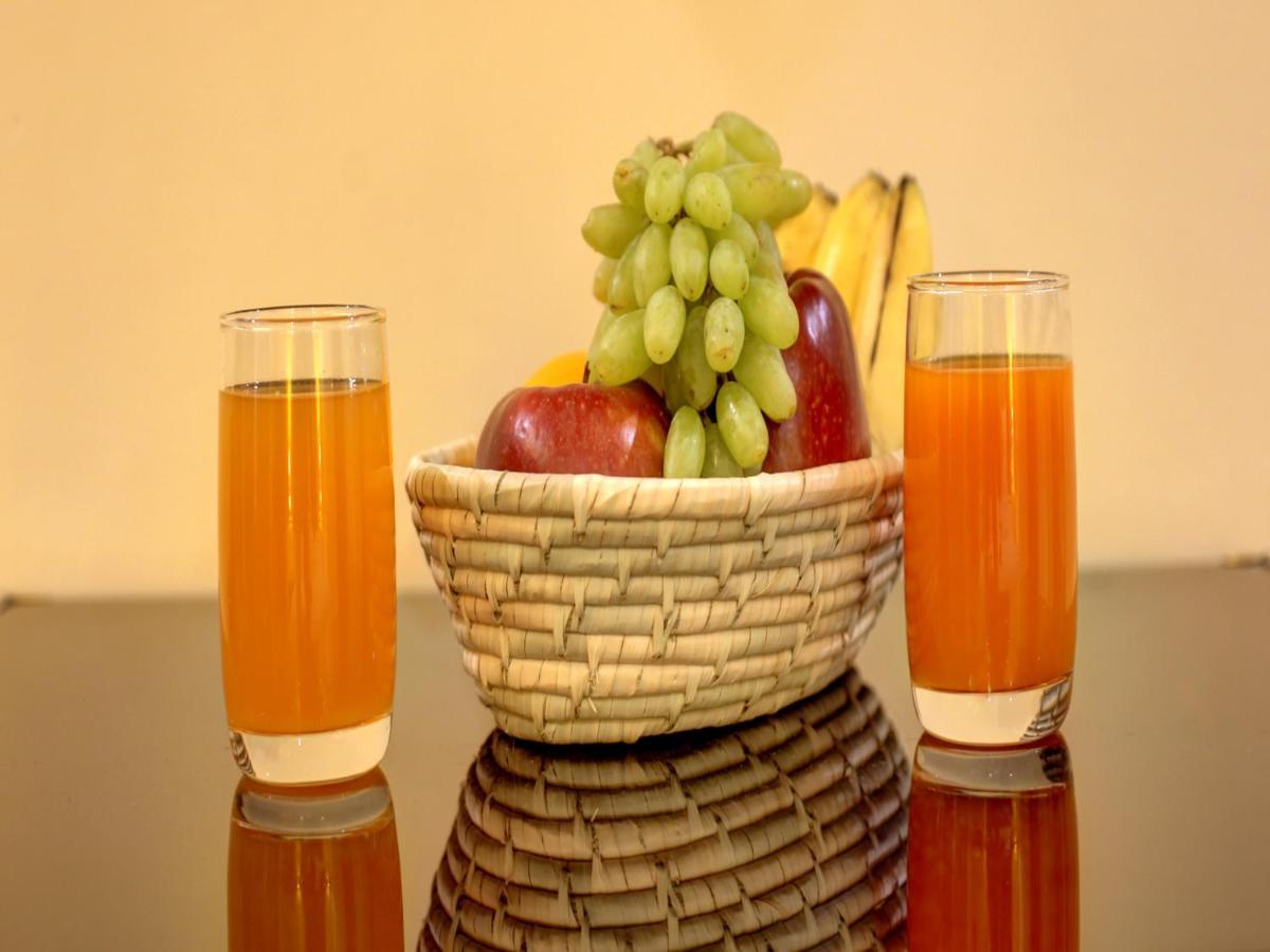 Lime Stays B&B Gk-2 At Greater Kailash Metro South Delhi Nearby Saket Select City Nuova Delhi Esterno foto
