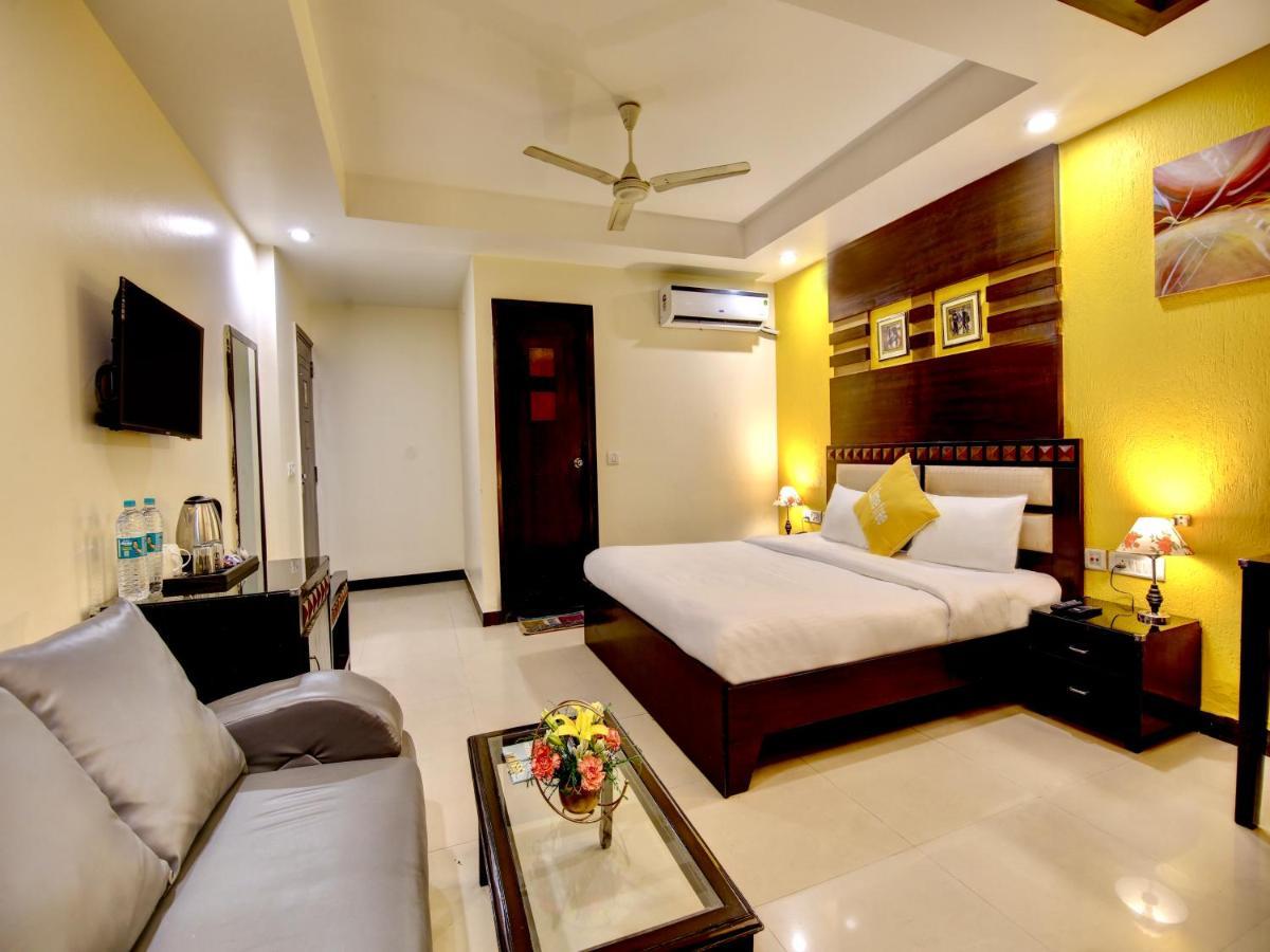 Lime Stays B&B Gk-2 At Greater Kailash Metro South Delhi Nearby Saket Select City Nuova Delhi Esterno foto