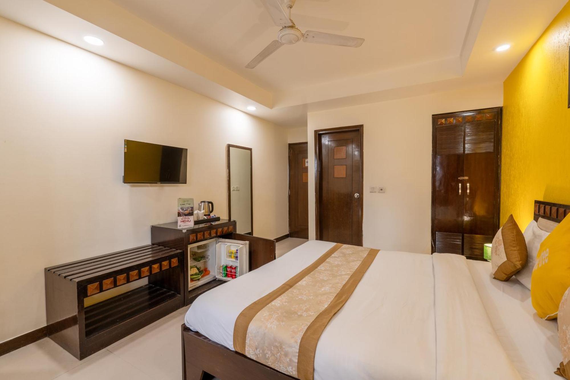 Lime Stays B&B Gk-2 At Greater Kailash Metro South Delhi Nearby Saket Select City Nuova Delhi Esterno foto